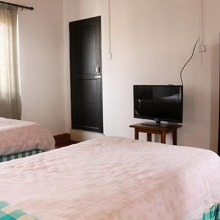 Bravo Hotel Kathmandu Bagian luar foto