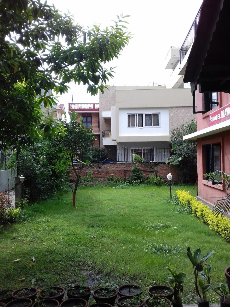 Bravo Hotel Kathmandu Bagian luar foto