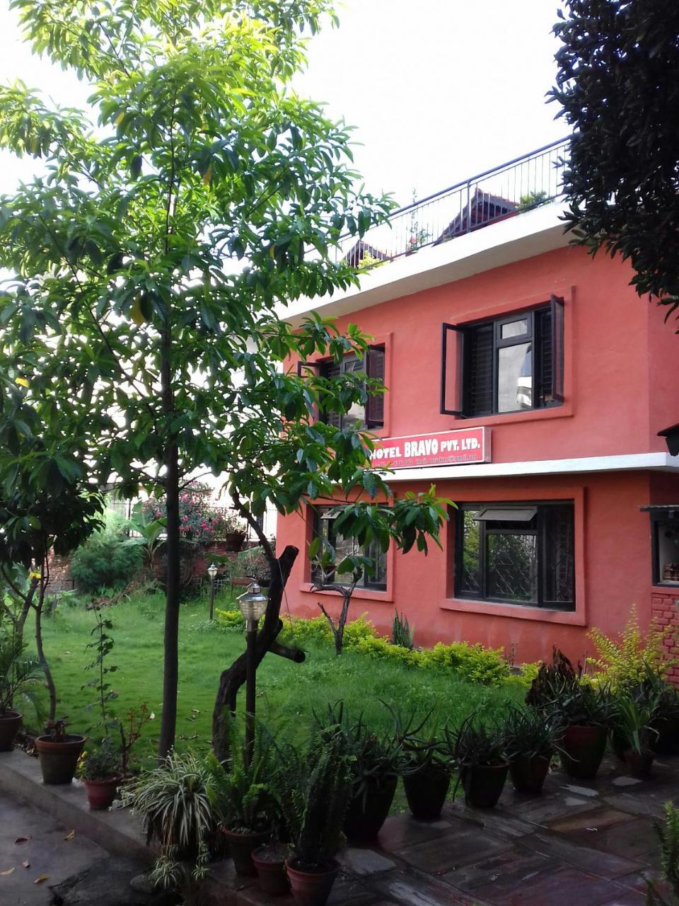 Bravo Hotel Kathmandu Bagian luar foto